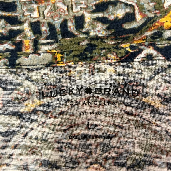 Lucky Brand pretty & comfy tee, size Large - Picture 5 of 5